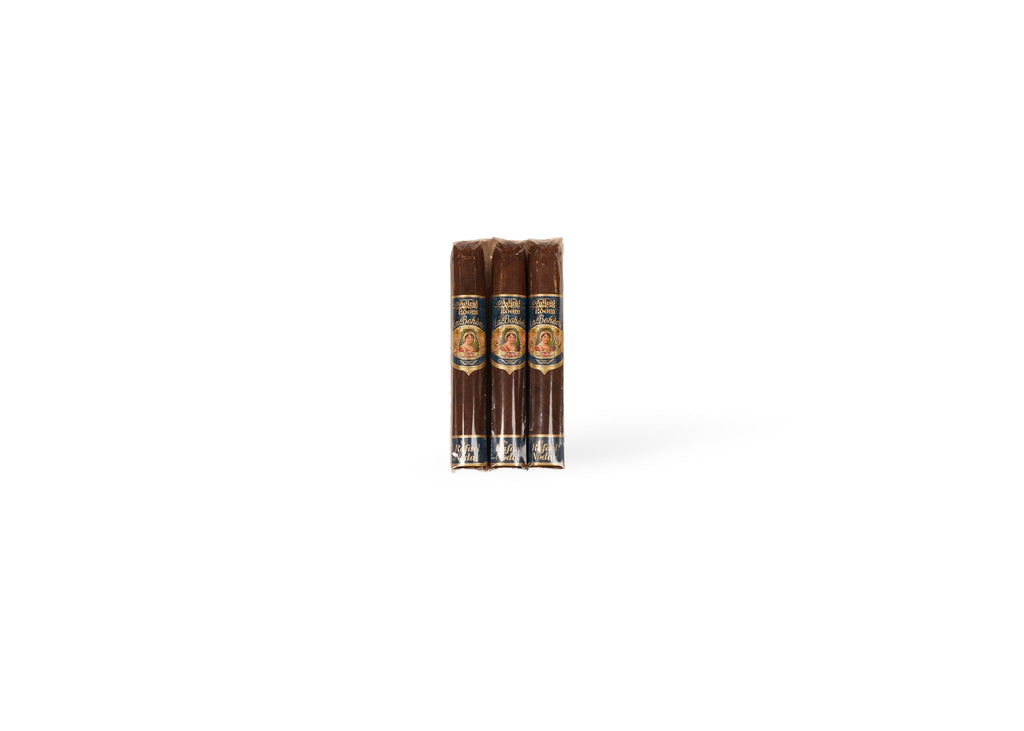 Aging Room La Boheme Pittores Robusto three cigars standing at Cigar Club Miami