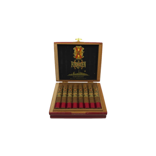 Arturo Fuente OpusX 2020 Dubai Exclusive cigar on white background