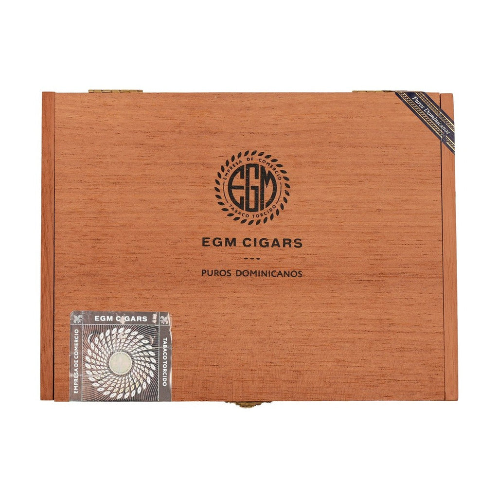 EGM Escudos product photo on white background at Cigar Club Miami
