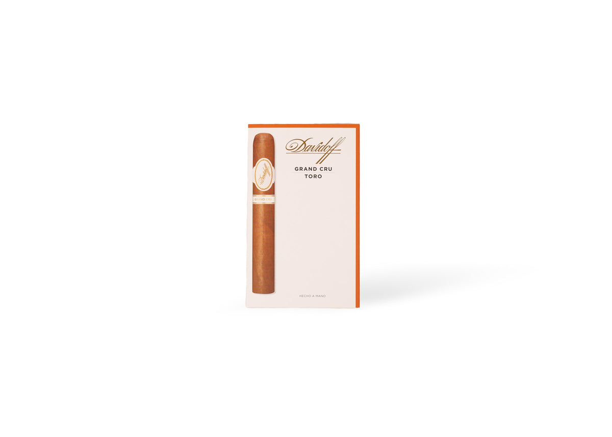 Davidoff Grand Cru Toro product photo on white background at Cigar Club Miami