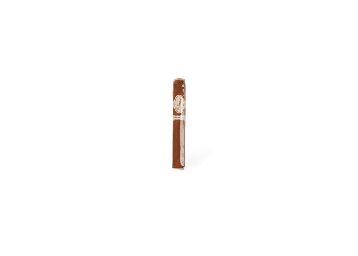 Davidoff Grand Cru Toro product photo on white background at Cigar Club Miami