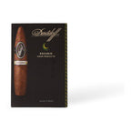 Davidoff Escurio Grand Perfecto product photo on white background at Cigar Club Miami
