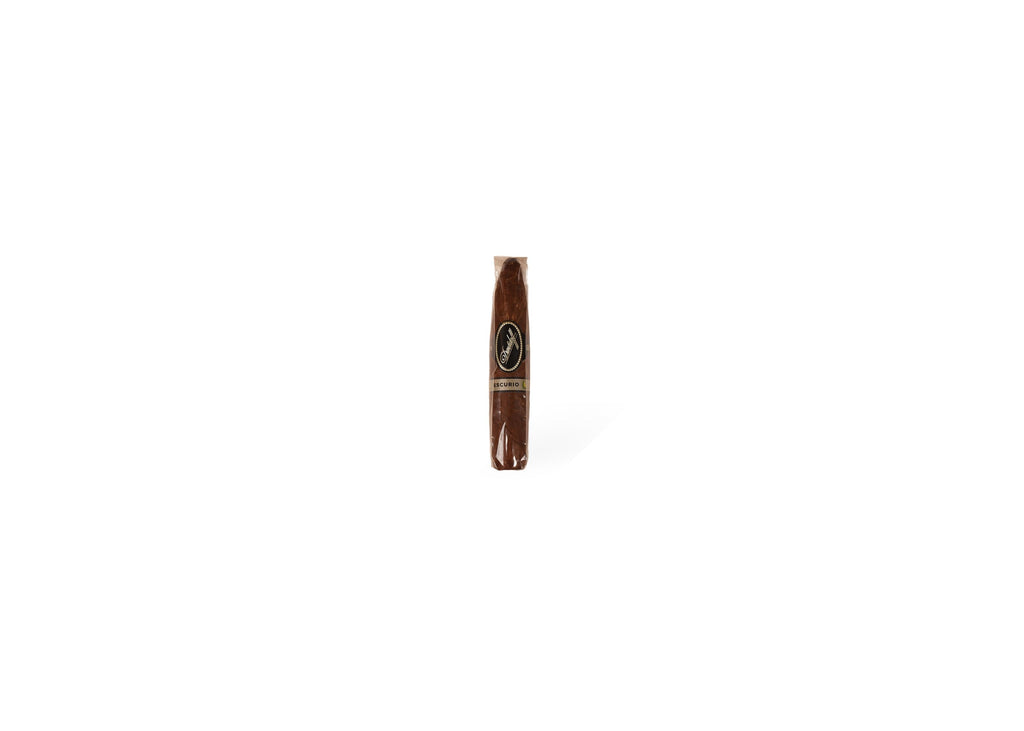 Davidoff Escurio Grand Perfecto product photo on white background at Cigar Club Miami
