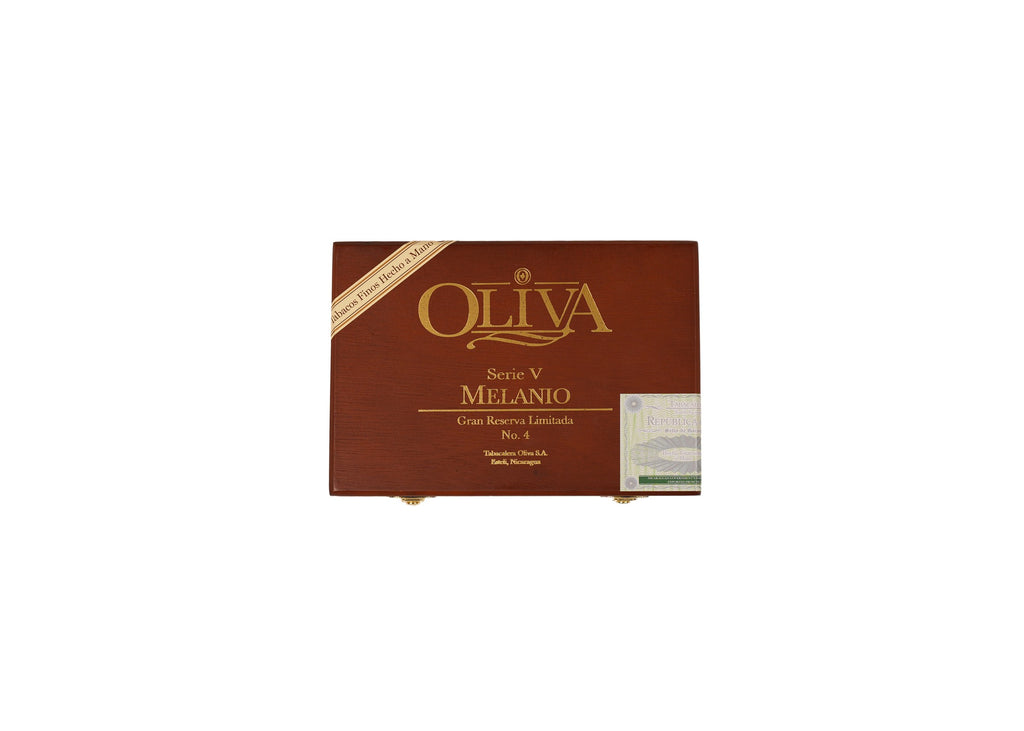 Oliva Serie V Melanio No. 4 product photo on white background at Cigar Club Miami