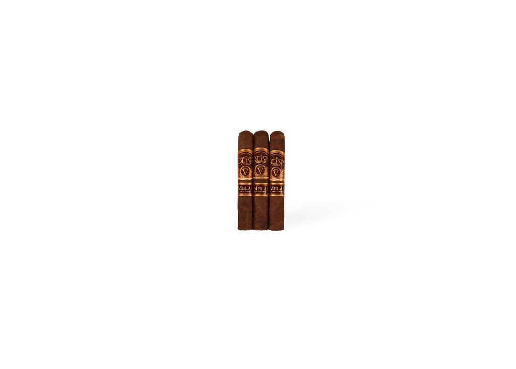 Oliva Serie V Melanio No. 4 product photo on white background at Cigar Club Miami