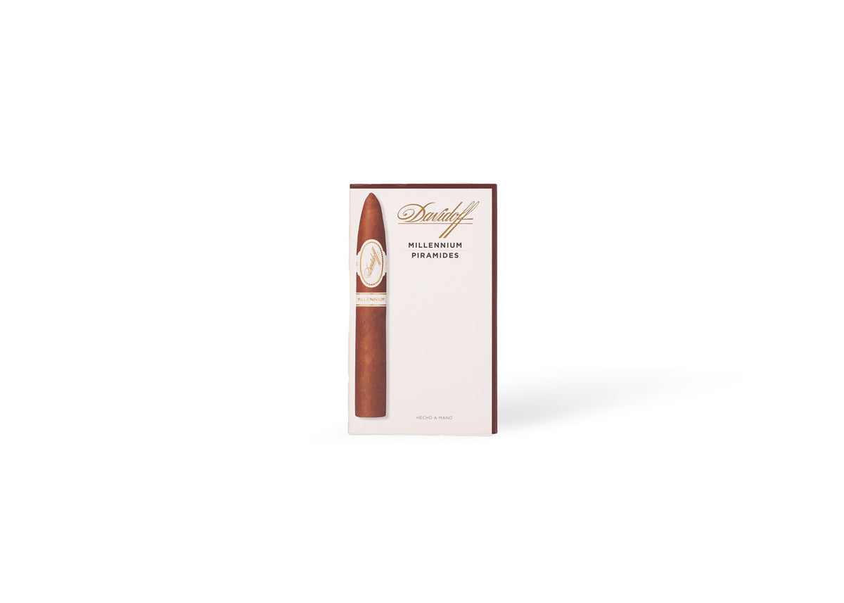 Davidoff Millennium Pirámides product photo on white background at Cigar Club Miami