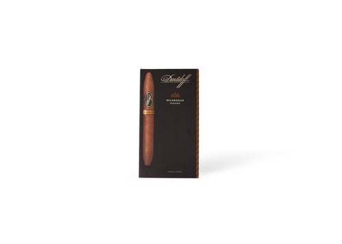 Davidoff Nicaragua Diademas product photo on white background at Cigar Club Miami