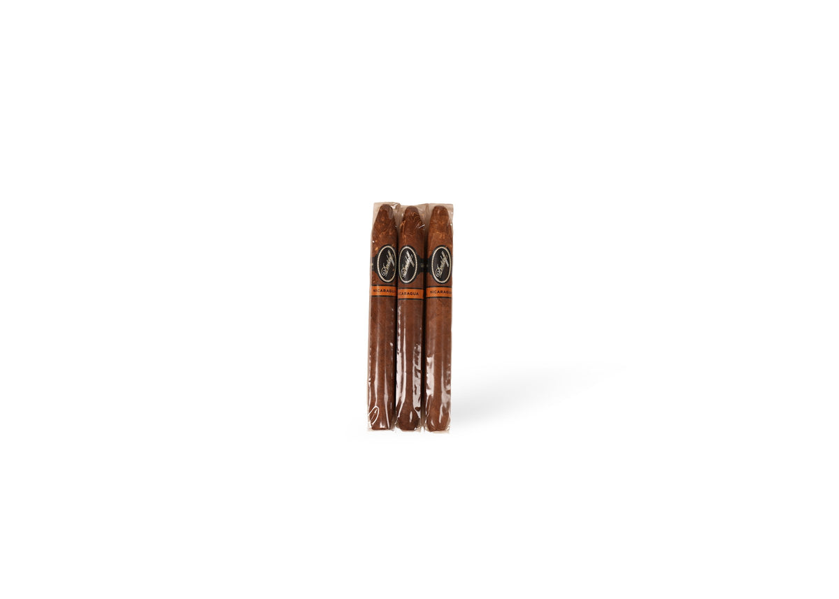 Davidoff Nicaragua Diademas product photo on white background at Cigar Club Miami