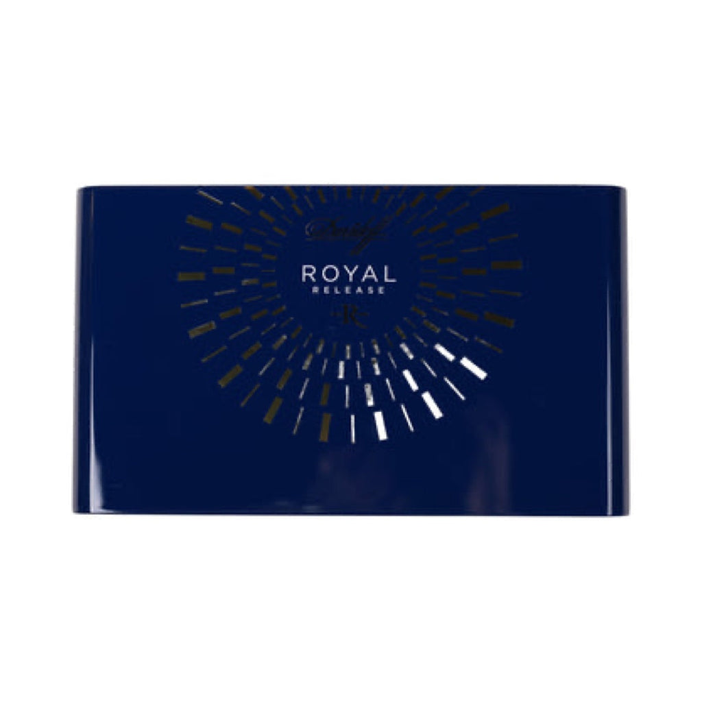 Davidoff Royal Release Robusto product photo on white background at Cigar Club Miami