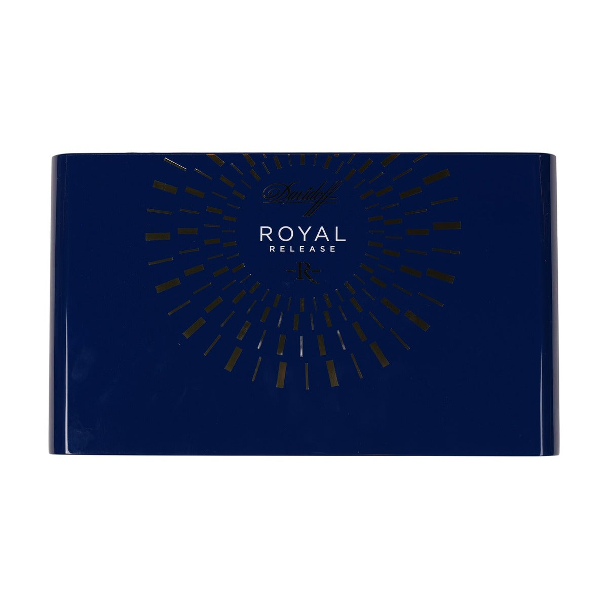 Davidoff Royal Release Salomones product photo on white background at Cigar Club Miami