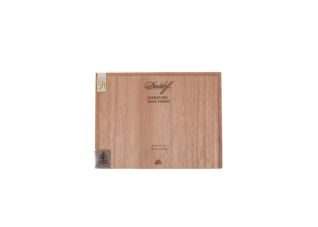 Davidoff Signature 2000 Tubos product photo on white background at Cigar Club Miami