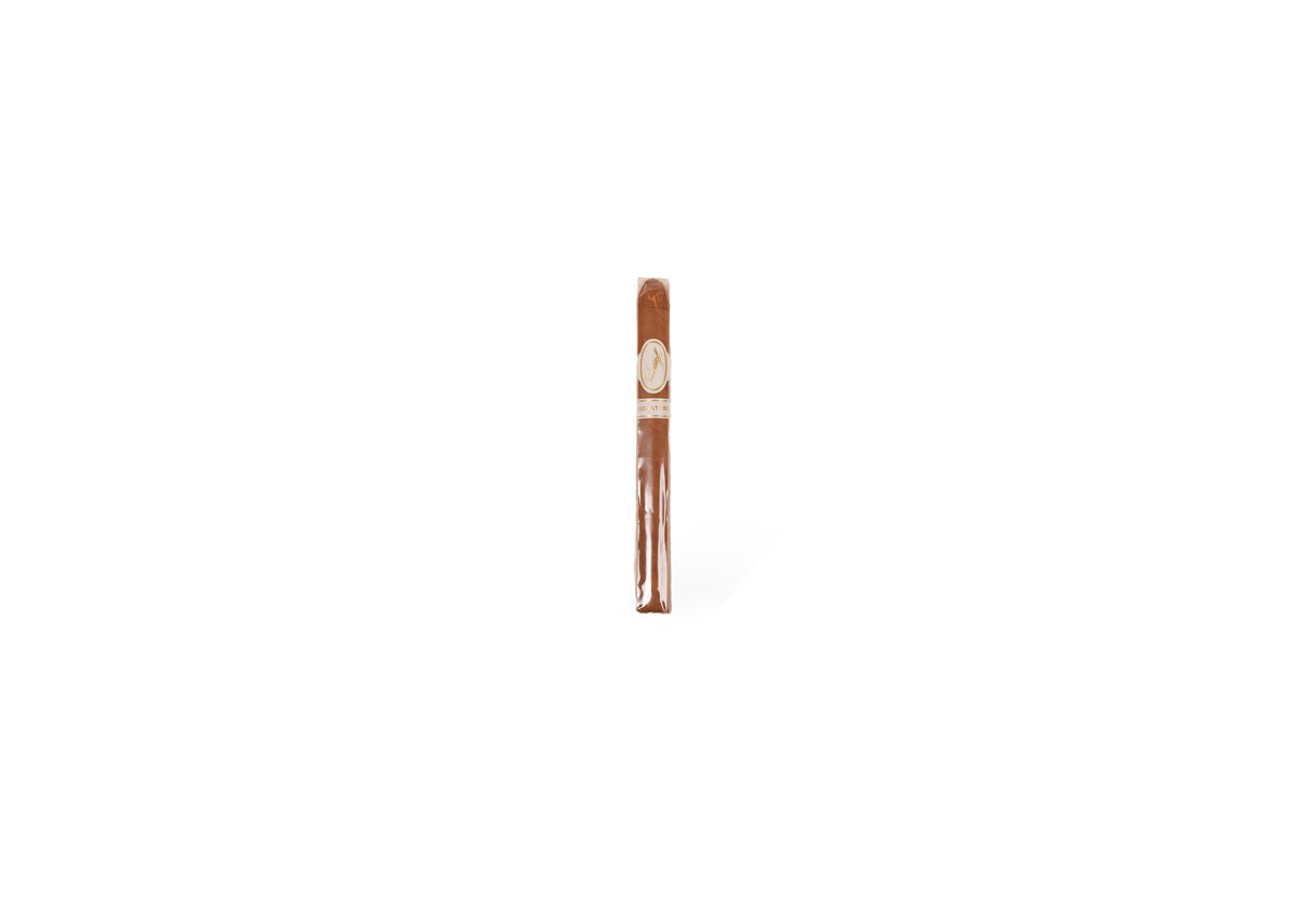Davidoff Signature No. 2 product photo on white background at Cigar Club Miami