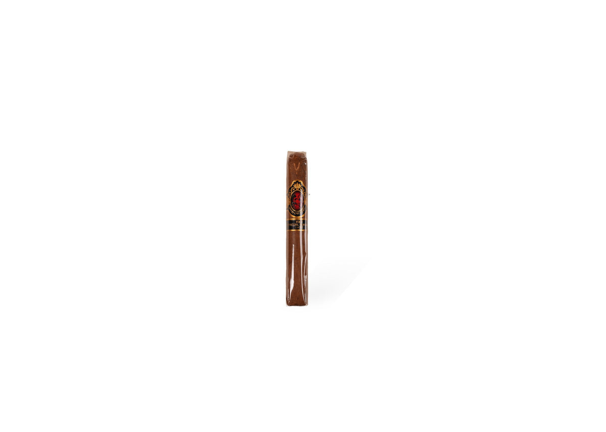 Davidoff Winston Churchill The Original Series Toro product photo on white background at Cigar Club Miami