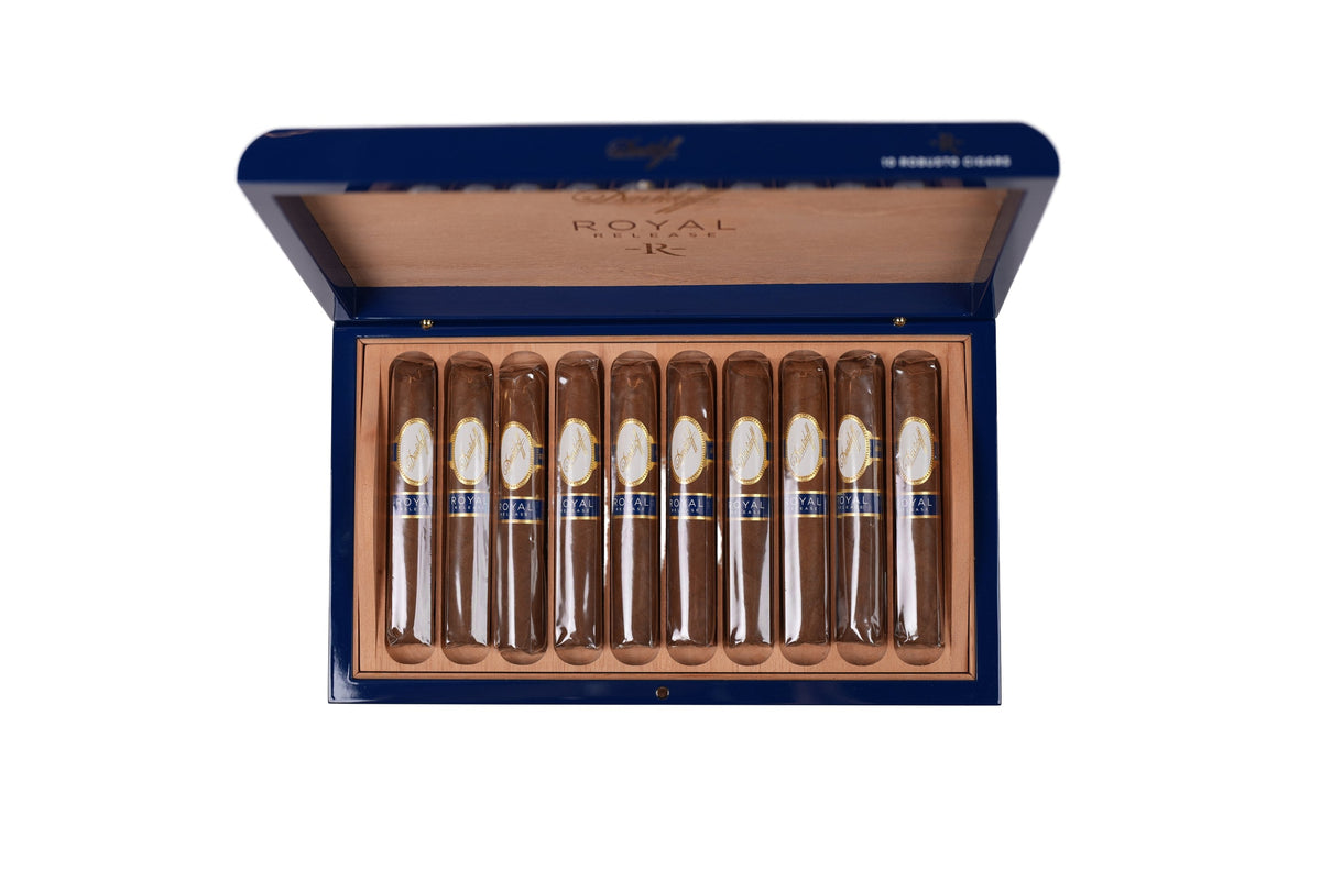 Davidoff Royal Release Robusto open box