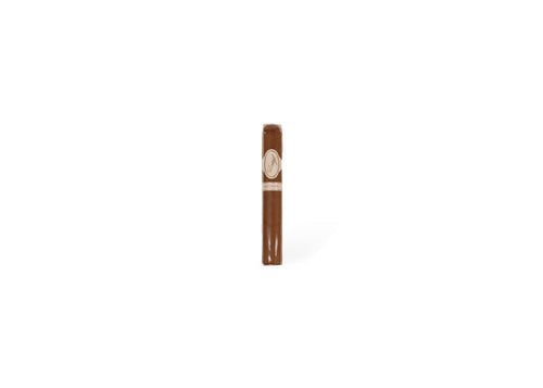 Davidoff Signature Toro single cigar front at Cigar Club Miami