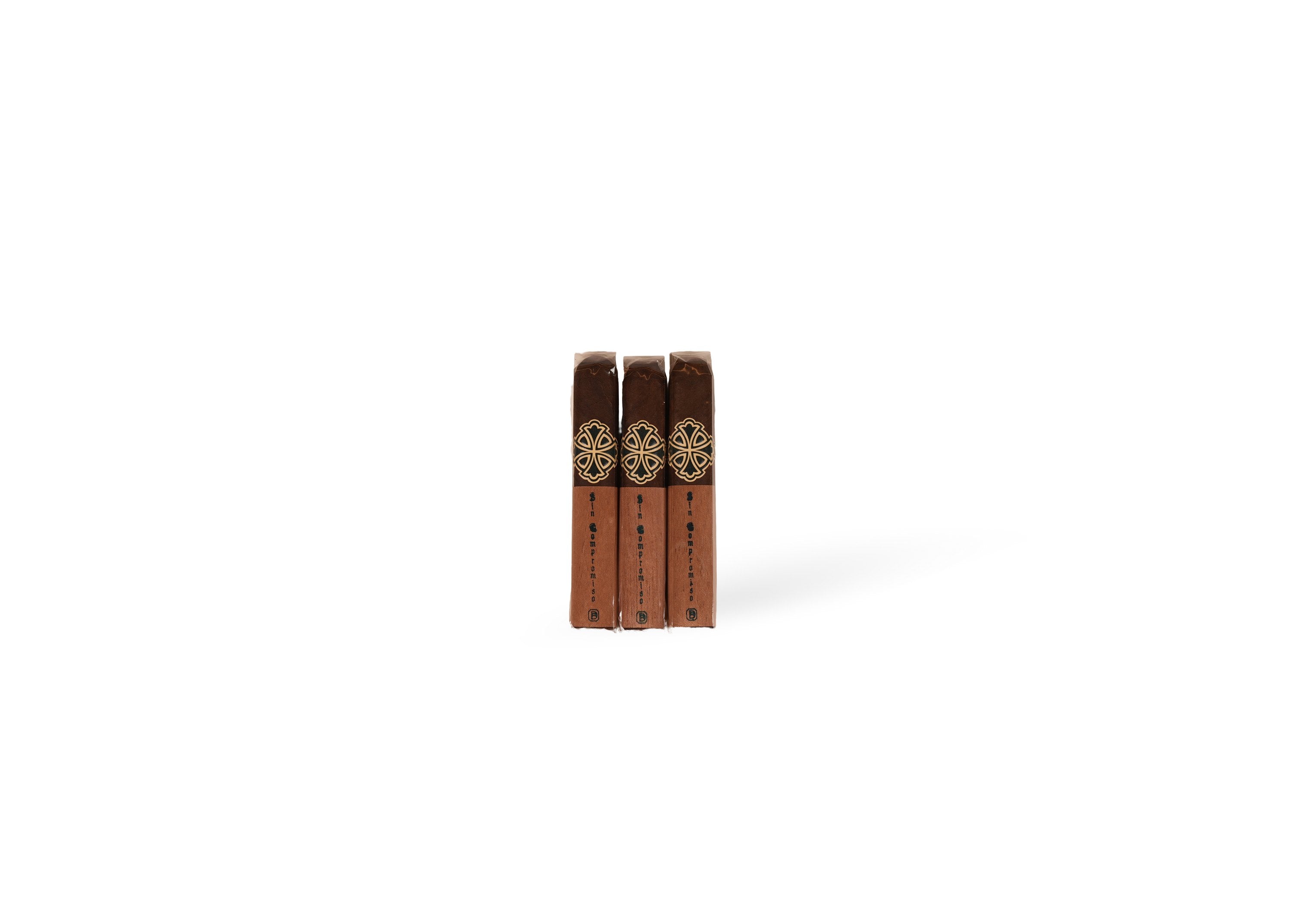 Dunbarton Tobacco & Trust Sin Compromiso Selección No. 4 three cigars front