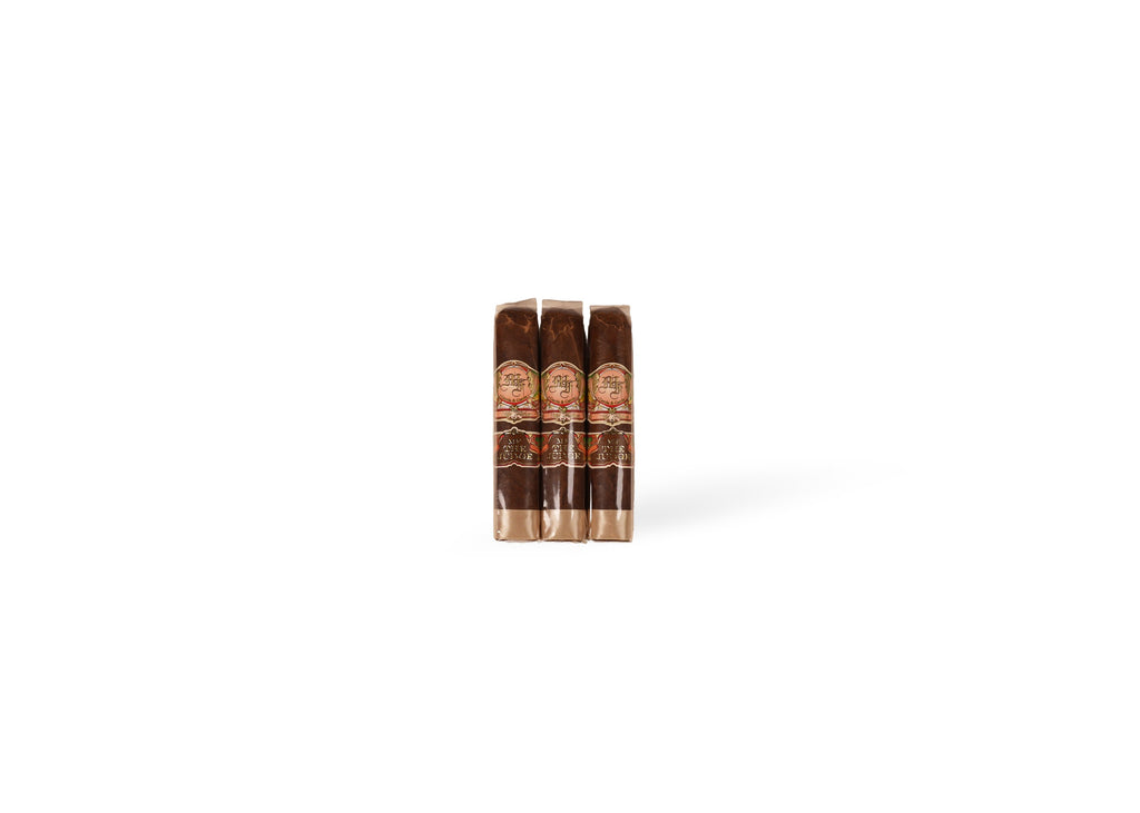 My Father The Judge Grand Robusto my father the judge three cigars standing